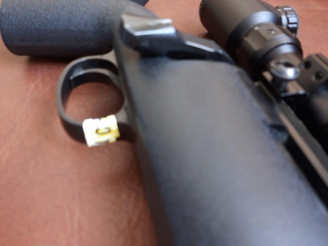 Focuri de armă airsoft în Sectorul 6 al Capitalei: Nicio victimă; Poliția investighează pentru a identifica persoana care a deschis focul asupra unei mașini parcate, deteriorate Focuri de armă airsoft în Sectorul 6 al Capitalei: Nicio victimă; Poliția investighează pentru a identifica persoana care a deschis focul asupra unei mașini parcate, deteriorate