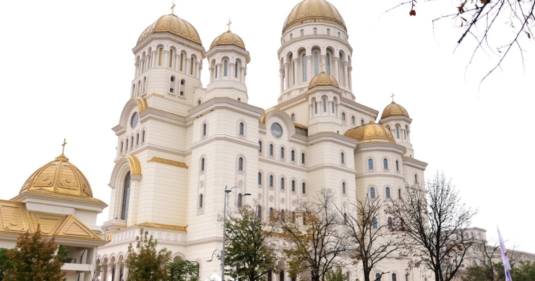 Proiectantul Catedralei Naționale confirmă accesul public neîngrădit în spațiul exterior. Când vor fi terminate lucrările?