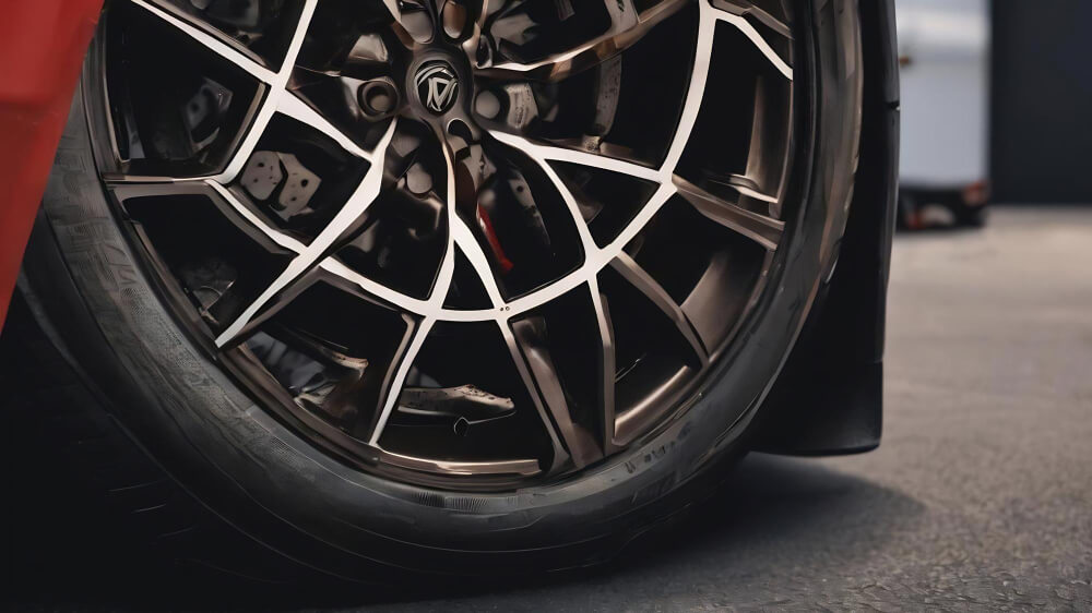 Există jante rezistente la zgârieturi și lovituri?