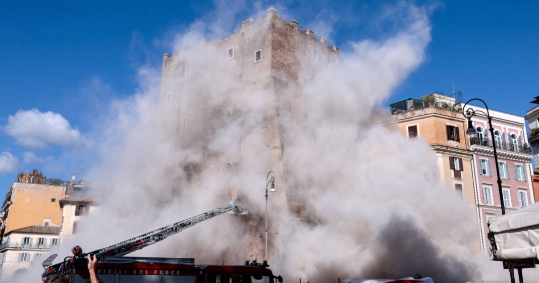 Torre dei Conti din Roma, un turn medieval, a suferit o prăbușire parțială pe parcursul renovării: un lucrător a fost spitalizat