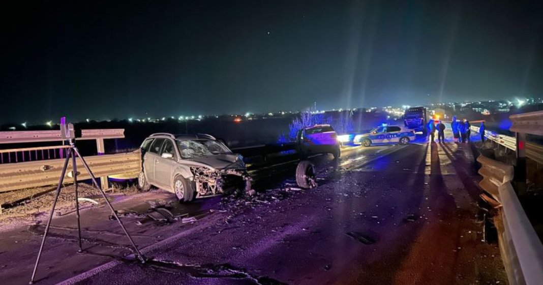 Accident în Galaţi: 8 persoane rănite după ce un conducător auto sub influența alcoolului a pătruns pe contrasens și a intrat în coliziune cu o altă vehicul