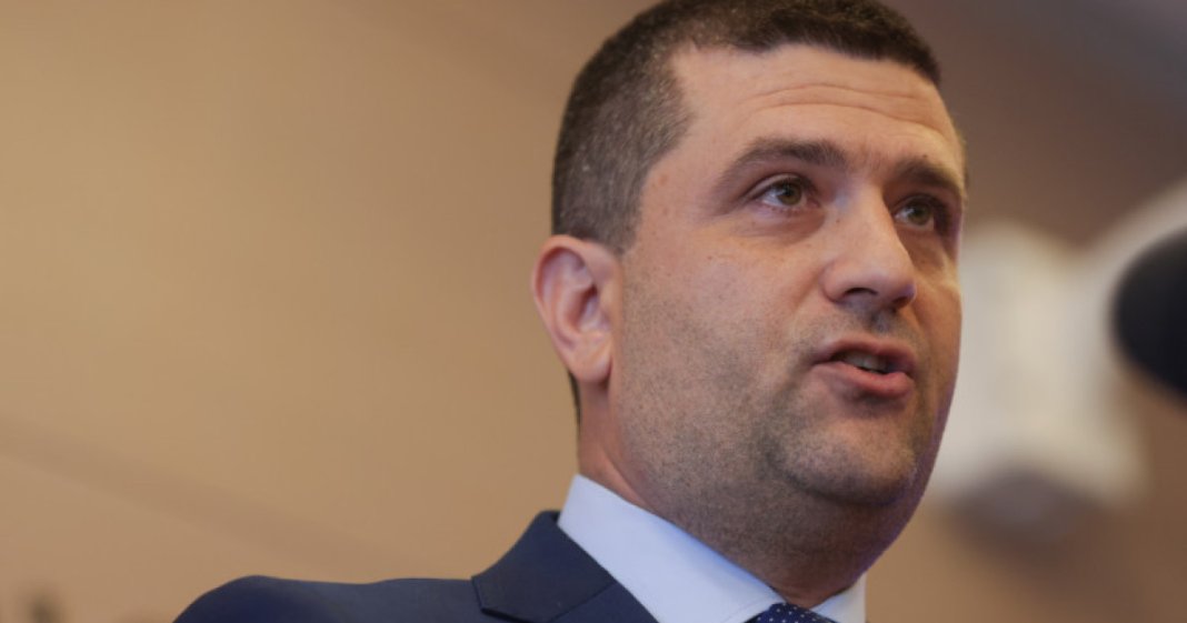 Radu Miruță lămurește afirmația în legătură cu Ceaușescu, ca urmare a reacțiilor stârnite: „Renunțarea la libertate nu reprezintă patriotism”