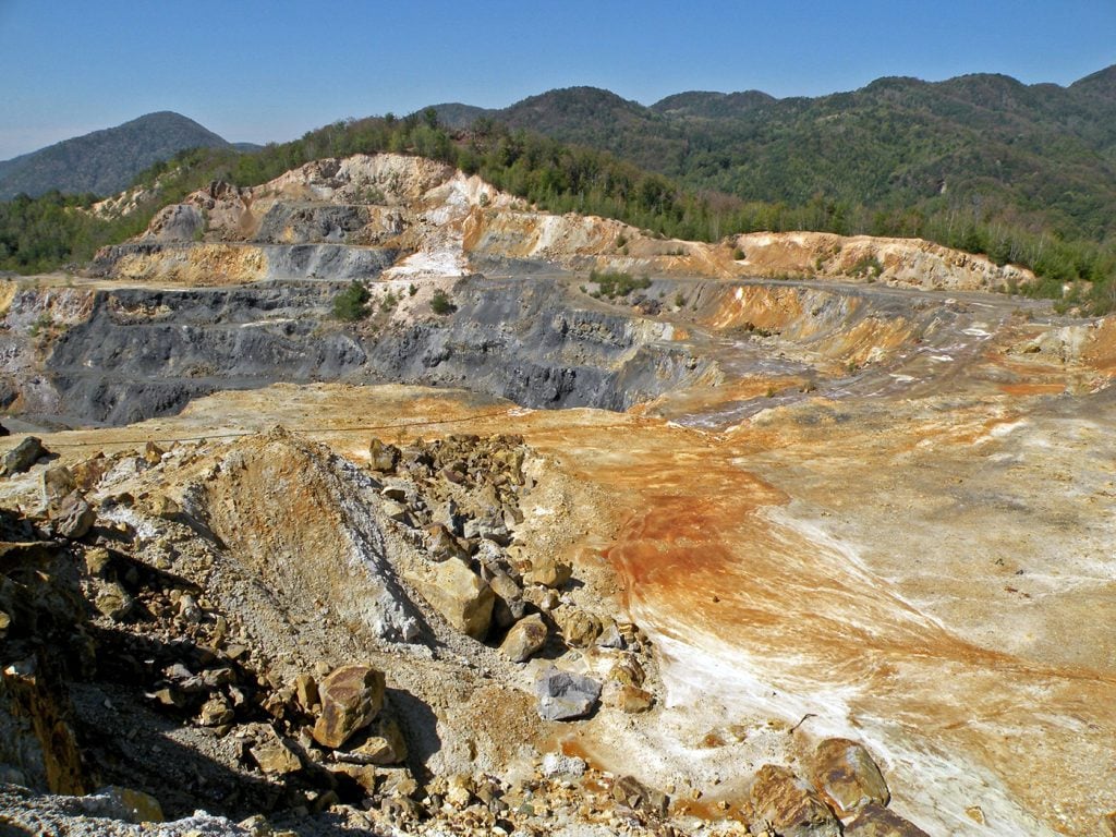 Comuna Certeju de Sus înregistrează datorii depășind 8 milioane de lei față de stat. ANAF plănuiește să pună în vânzare primăria.