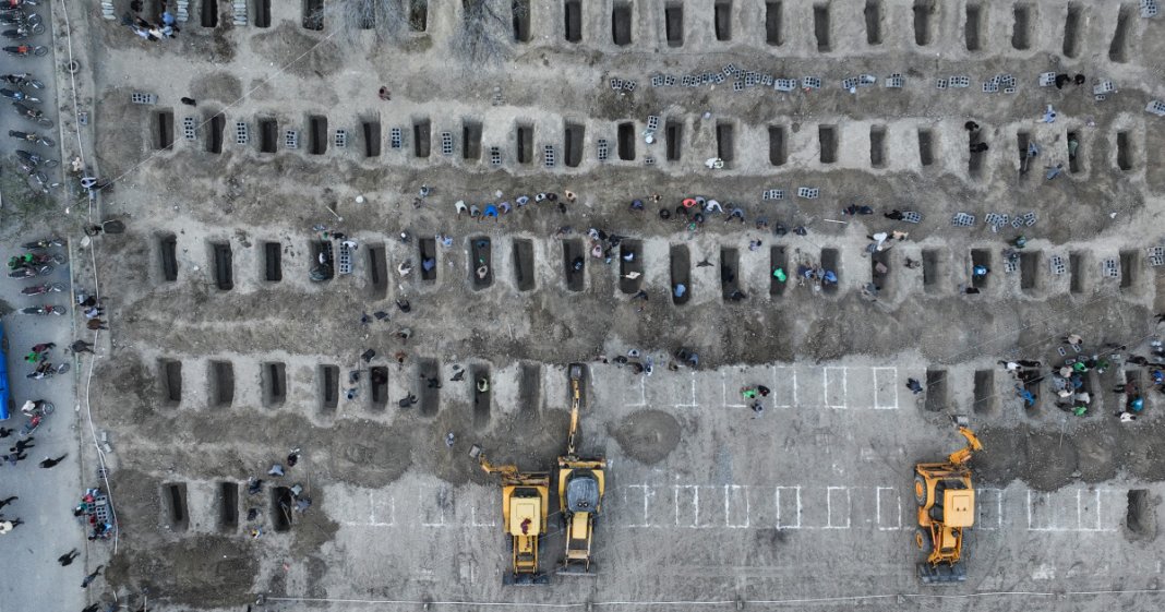 Cine a lovit școala de fete din Iran, situată lângă o bază a Gărzilor Revoluționare? Informații...
