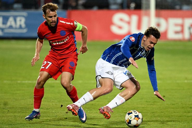 FCSB înfruntă Farul și obține o victorie cu 3-2 » Cadourile lui Târnovanu nu au fost de ajuns! Roș-albaștrii se impun într-un meci captivant la Ovidiu și îi strică startul lui Stoican!