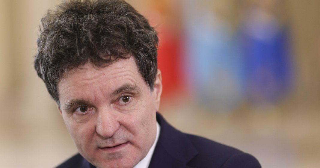 Nicușor Dan detaliază desemnarea foștilor lideri DNA și Parchetul General în noi roluri de conducere.