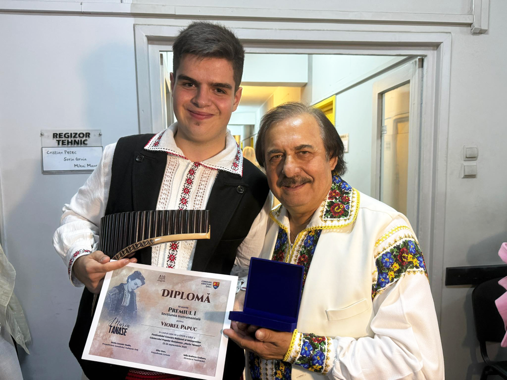 Tânăra de 19 ani care l-a făcut pe Gheorghe Zamfir să rămână impresionat: „Tata a crescut de unul singur trei copii”
