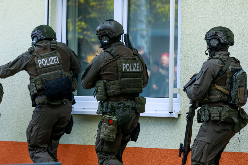 Atac violent în Germania: multiple victime.