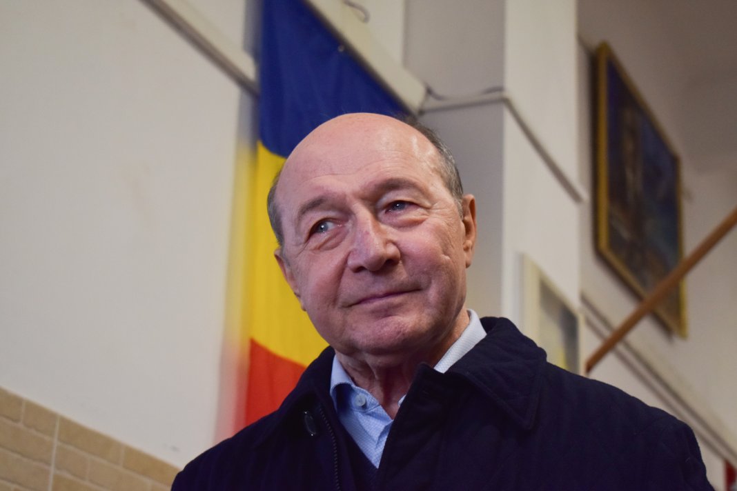 Băsescu cu privire la criza politică: „Vom avea o viziune mai clară în toamnă!”