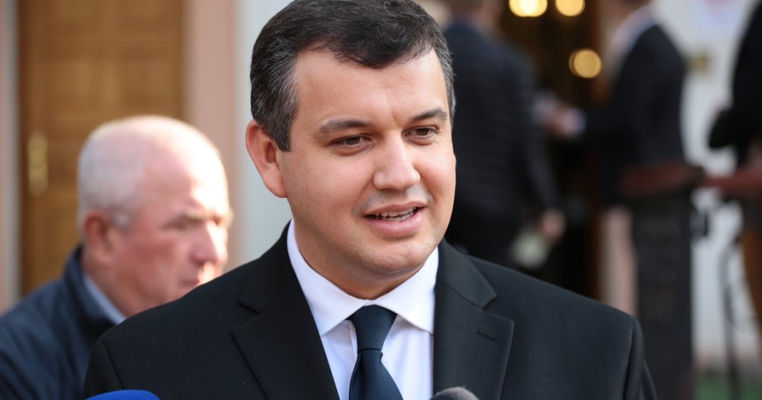 Eugen Tomac, după o întâlnire de mai bine de o oră cu conducătorii PNL: „Pledez cu optimism de la această...