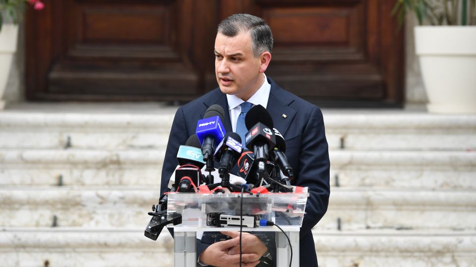 Eugen Tomac sugerează abolirea CASS pentru mame: „Efectul asupra bugetului este nesemnificativ”. Comentariile lui Ilie Bolojan cu privire la impozitarea acestora.