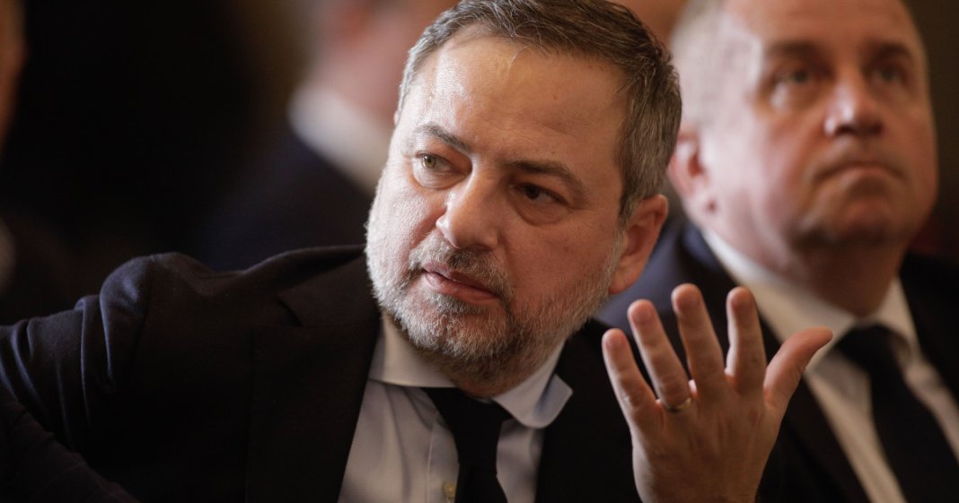 Motreanu, mesaj sarcastic pentru PSD: „Alternativa salvatoare s-a făcut vizibilă: cel perturbat să-l ajute pe perturbator”...