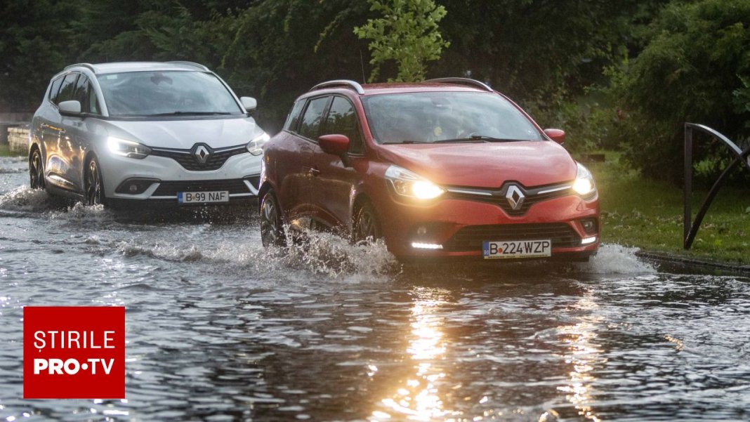 Cod galben de condiții meteorologice nefavorabile: Ploi abundente, vânt puternic și grindină pentru București și alte șapte județe, conform ANM
