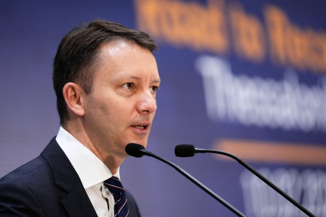 „Nu ne vom distanța de USR”, declară Siegfried Mureșan. Argumentele pentru care respinge varianta unei coaliții mici.