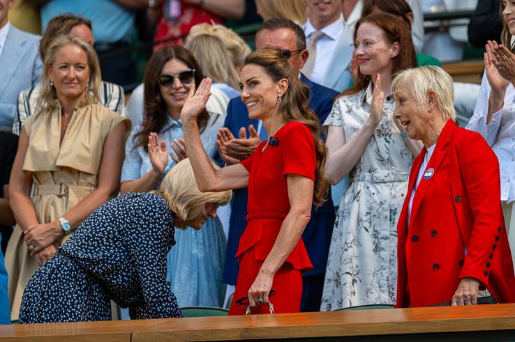 Simona Halep și Dorin Mateiu, văzuți în loja regală de la Wimbledon împreună cu Prințesa Kate și Sharapova