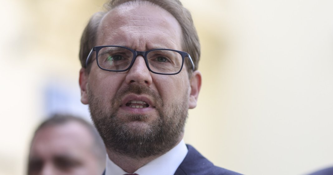 Dominic Fritz: „Mandatul meu ca primar se va termina în 30 de zile”. Cine va prelua șefia primăriei...